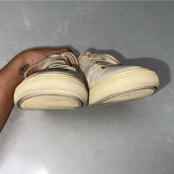 Saint Laurent Andy Low Top Brooklyn Sneakers in Dark Coquille - Picture 7 of 8